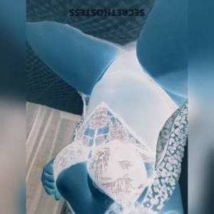 21 year old Puerto Rican Escort in Toronto Unleash Your Passion Perla, Your Fiery Puerto Rican GFE.Text