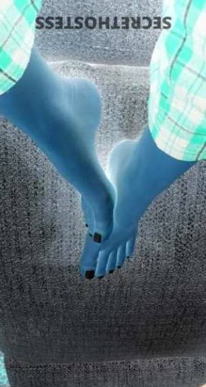 18 year old Escort in Wilmington DE Experience Unforgettably Hot Fun with Fetish-Friendly Dirty 