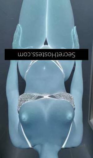 23 year old Escort in Gladstone Terms and Conditions for Orgasams by Aywa - Direct and 