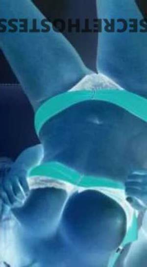 49 year old Australian Escort in Bendigo Experience True Passion and Desire with a Stunning Aussie 