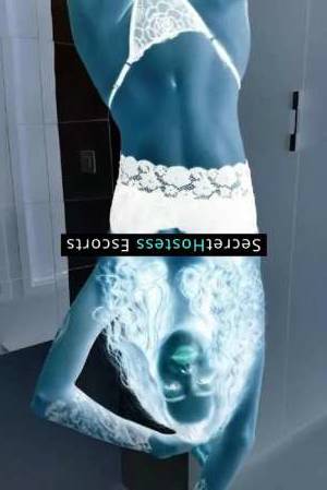 Adele 20Yrs Old Escort 54KG 165CM Tall Budva Image - 1