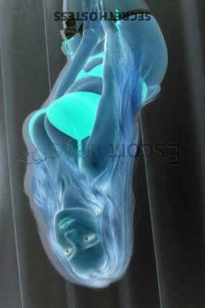 22 year old Caucasian Escort in Rome Unleash Your Wildest Dreams with Sexy Jeni Tempting Agency 