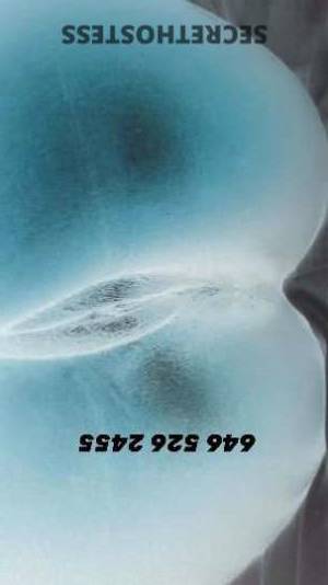 29 year old Escort in Manhattan NY Experience Sweet Satisfaction with Hot Sexy Chocolate
