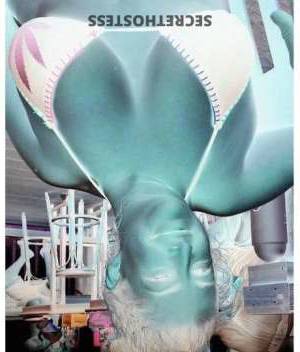 40 year old Escort in Wichita Falls TX Elite and Elegant Companion Petite Texas, Your Captivating 