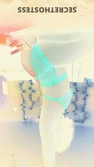 24 year old Escort in Tulsa OK Petite, Juicy, and Delightful Explore My Purring delights 