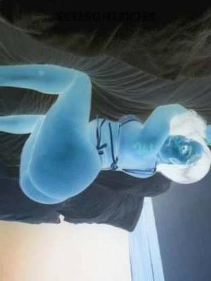 23 year old Indian Escort in Los Angeles CA Experience Exotic Elegance India - The Ultimate Fantasy 