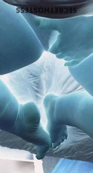 26 year old Escort in Louisville KY Exciting New Arrival Ready to bring you joy and happiness! 