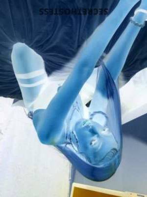 25 year old Escort in Los Angeles CA Honey here! Sexy, petite, and seductive girl you've 