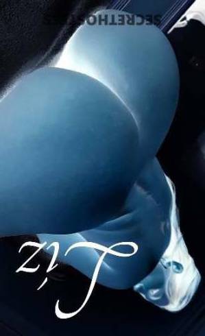 20 year old American Escort in San Fernando Valley CA Sizzling Naughty Fun with Sultry Latina Dream