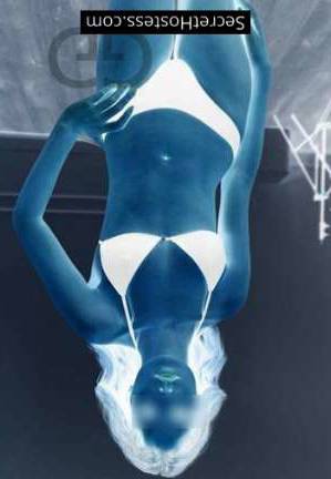 23 year old Brazilian Escort in London Hottie Sandy at UK Glamour Girls