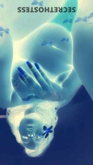 22 year old Escort in Winston-Salem NC Attention, Dad! Experience Explosive Pleasure with a Petite 
