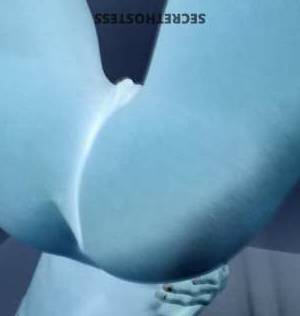 26 year old Escort in Milwaukee WI Hot and Horny Redhead Ready to Please Real, Curvy, Busty 