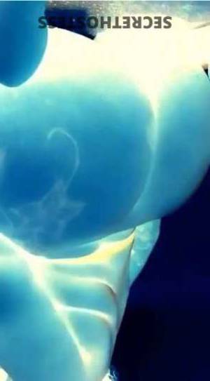 22 year old American Escort in Spokane WA Indulge in the Sweetest Treat Meet Chocolate Hennessy, the 