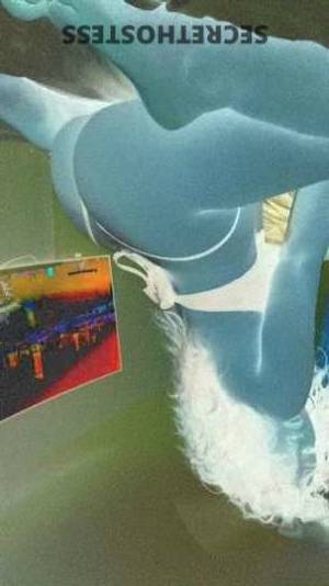 21 year old Asian Escort in Missoula MT Unleash Your Desires Indulge in a Steamy Adventure with 
