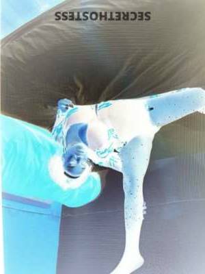 34 year old Escort in Charleston SC Hey, New to Town and N Ready to Party - Niyah Here to Please