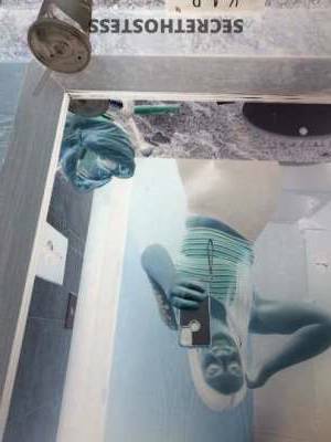 37 year old French Escort in Philadelphia PA Paris Sexy and Fun Escort for Your Mind and Body