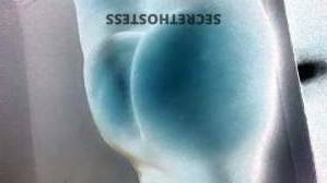26 year old American Escort in Richmond VA 22 Years Old, Dark Curly Hair and Sparkling Brown Eyes 