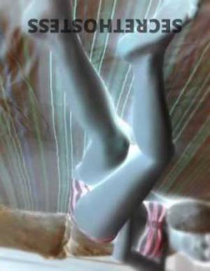 23 year old Escort in Buderim Sunshine Coast Singaporean Girlfriend Experience with a Tight Pussy - Slim 