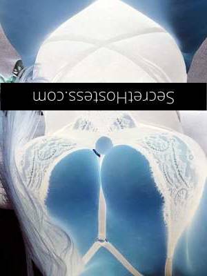 40 year old Australian Escort in South Mission Beach Aussie Curves Sizzling Flirt with Down-to-Earth Country Girl