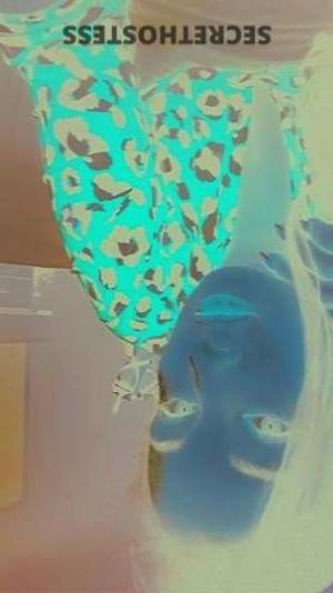 27 year old Escort in Biloxi MS Ultimate Southern Charm Indulgence with Succulent Curves