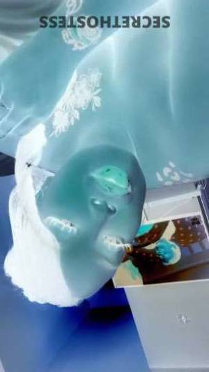 27 year old Escort in Inland Empire CA Honey Your Dream Come True, Awaits! 5-Star Experience 