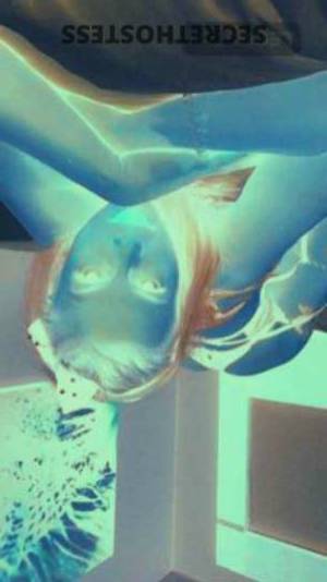 22 year old Escort in Edmonton Hey There, Handsome! I'm LexiBell, Your Flirty and 