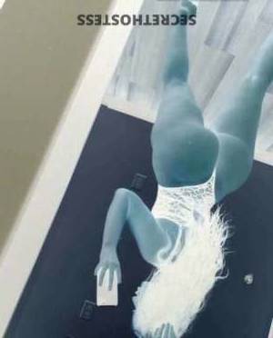 Lina 22Yrs Old Escort Detroit MI Image - 7