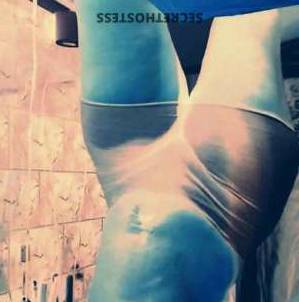 Madem 31Yrs Old Escort 147CM Tall Milwaukee WI Image - 1