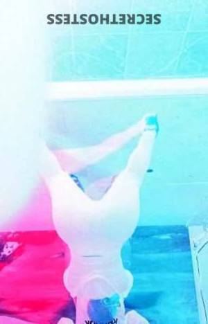 Madem 31Yrs Old Escort 147CM Tall Milwaukee WI Image - 6