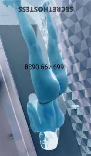 29 year old Colombian Escort in San Mateo CA Colombiana in Redwood City Sexy, Hot, and Pleasing
