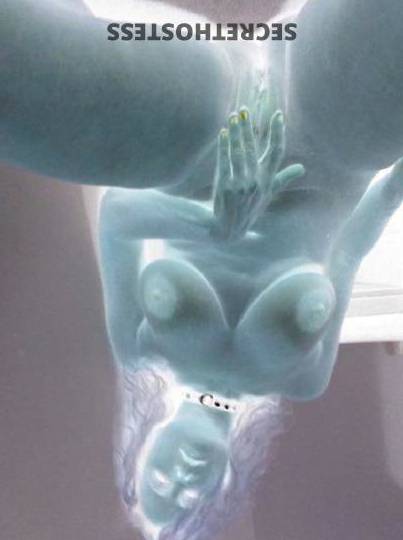 38Yrs Old Escort Greensboro NC Image - 2