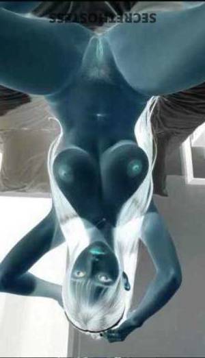 19Yrs Old Escort Los Angeles CA Image - 1