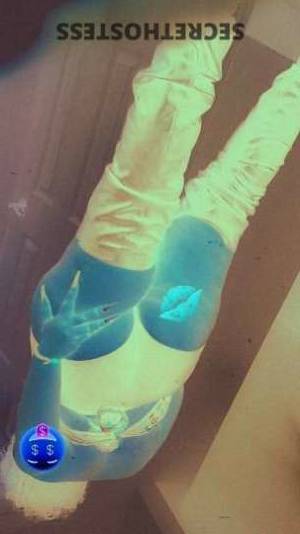 26 year old Escort in Omaha NE Experience Pure Pleasure Elite Escort Available Now