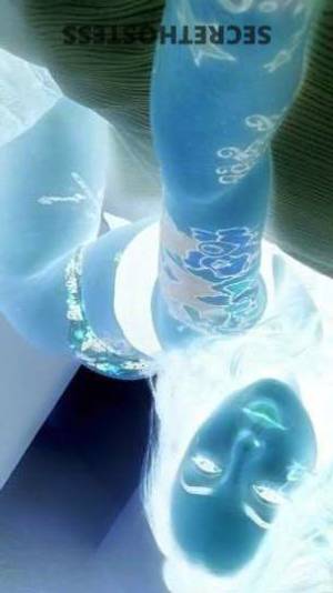 31 year old Escort in Buffalo NY Experience Unmatched Pleasure with Sweet Sexy Girl Queen In-