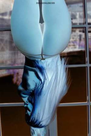 0 year old German Escort in Miami FL Experience the Eros VIP Treatment Sweet & Seductive, Yet