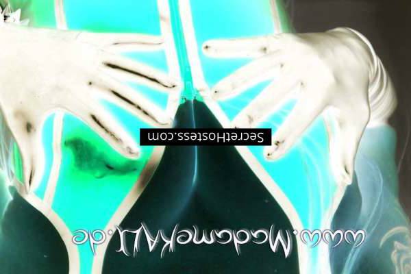 MadameKALI Escort Size 10 170CM Tall Independent BDSM profile in: Bielefeld Image - 4