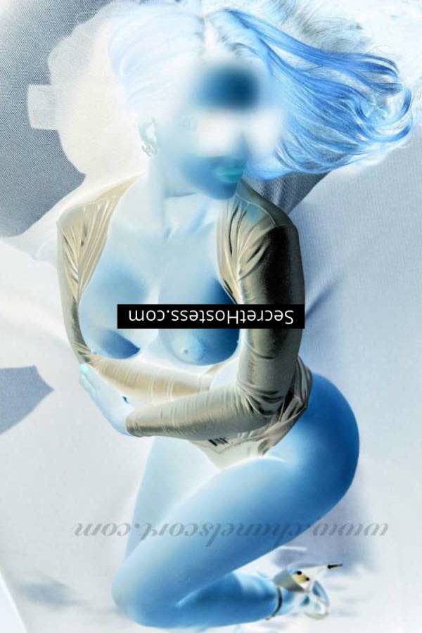 chanel 34Yrs Old Escort Size 10 55KG 162CM Tall independent escort girl in: Madrid Image - 5