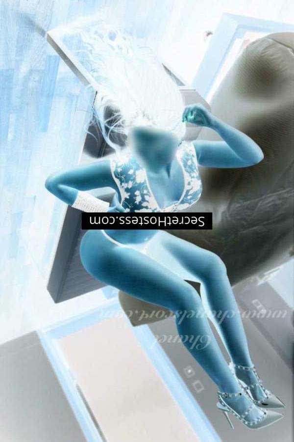 chanel 34Yrs Old Escort Size 10 55KG 162CM Tall independent escort girl in: Madrid Image - 46