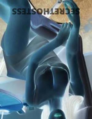 23 year old Escort in Birmingham Gardens Newcastle Busy Guy? I'll Take Care of Your Needs Instantly! Horny