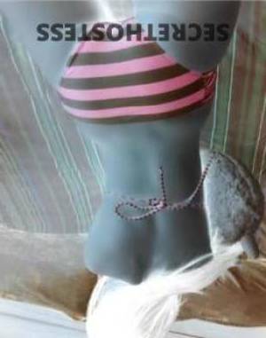 23 year old Escort in Mooloolaba Sunshine Coast Singaporean escort with a naughty twist! Indulge in an 