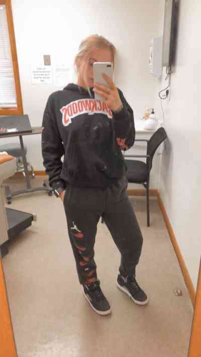 29 year old Escort in Fayetteville NC No payment needed