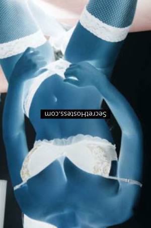 27 year old Caucasian Escort in independent escort girl in: Besançon Annabelle Sweet, Sexy, and Sizzling Hot