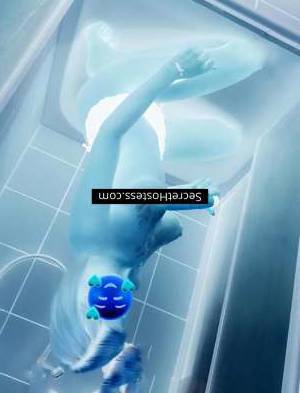 0 year old Escort in independent escort girl in: Linz Unforgettable Rendezvous with a Delectable Blondie Andreea, 