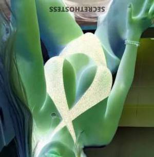 25 year old Latino Escort in Queens NY Experience Unadulterated Pleasure Camila for Your Sex-ual 
