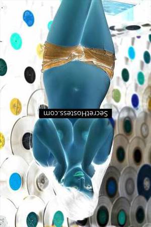 35 year old Caucasian Escort in Kuala Lumpur Emma, Agency
