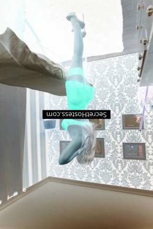 Relax and Indulge in Sensual Pleasure with Laura's Massage  in independent escort girl in:  Algarve