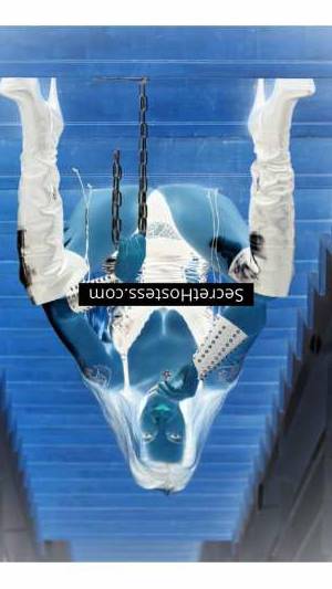 MadameKALI Escort Size 10 170CM Tall Independent BDSM profile in: Bielefeld Image - 2