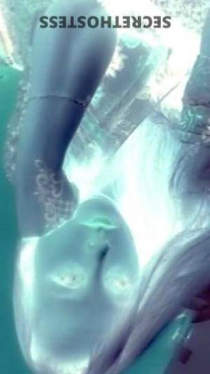 36 year old Escort in San Fernando Valley CA succumb and indulge Unleashing Decadence and Addictive 