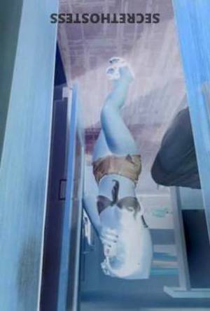 27 year old Escort in Visalia CA Hot Horny Babe for Outcall or Car Play in Visalia and Tulare