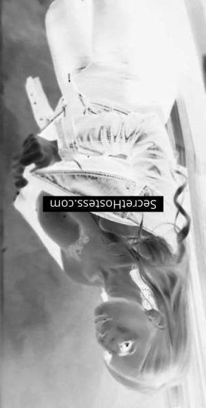 43 year old Caucasian Escort in Marseille Vickie13800, Independent